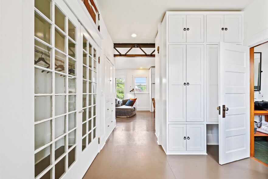 More Photos Of 1452 NE 28th Ave, Portland Storefront Retail Residential For Sale