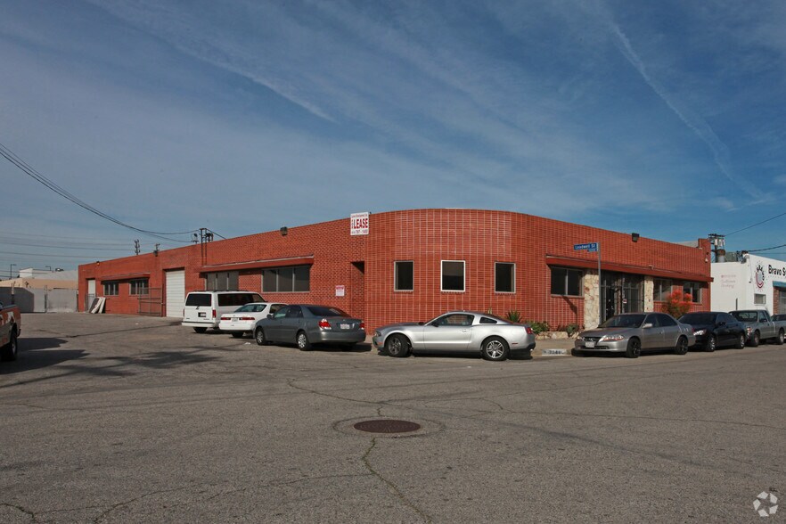 Primary Photo Of 7341 Atoll Ave, North Hollywood Warehouse For Lease