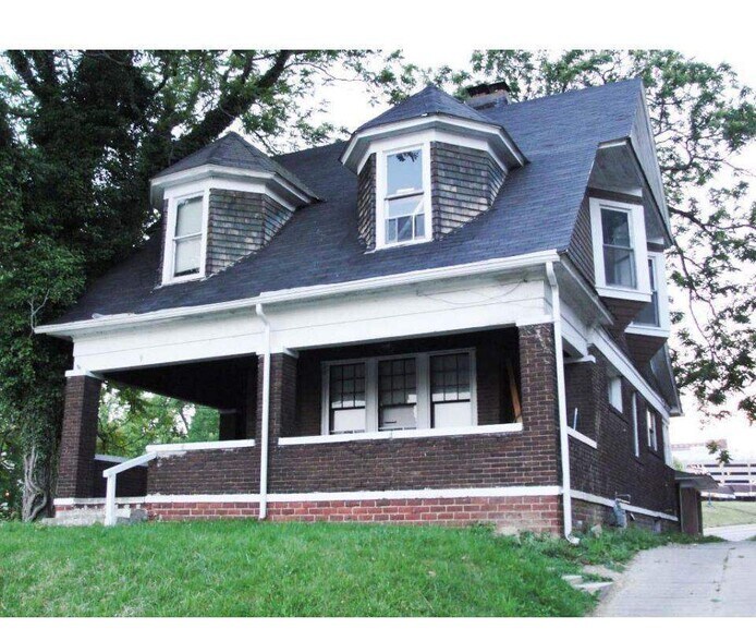 Primary Photo Of 9 N Salisbury St, West Lafayette Land For Sale