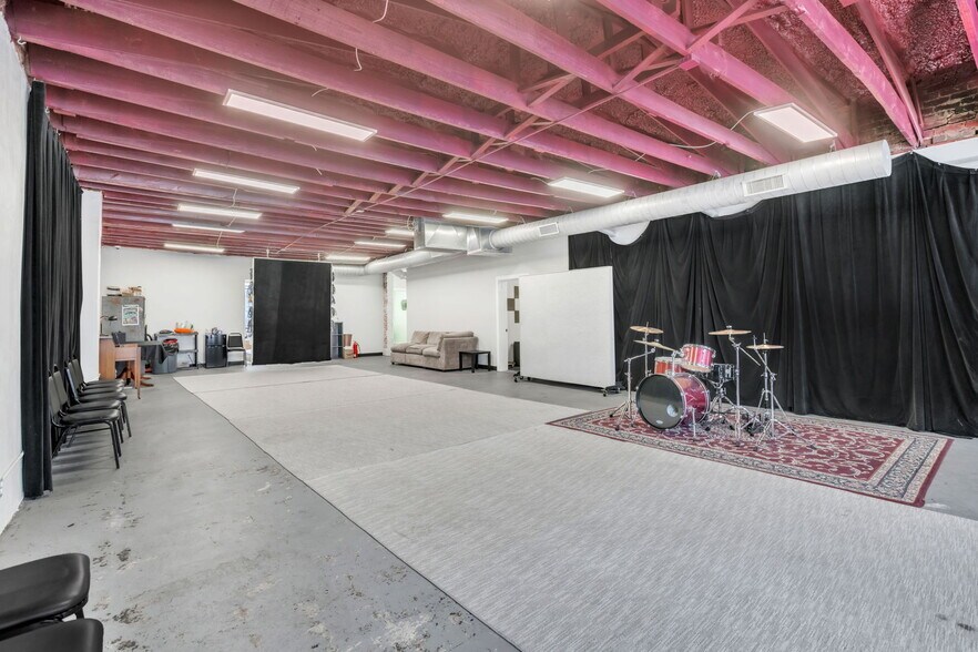 More Photos Of 1714 Easley Bridge Rd, Greenville Storefront Retail Office For Sale