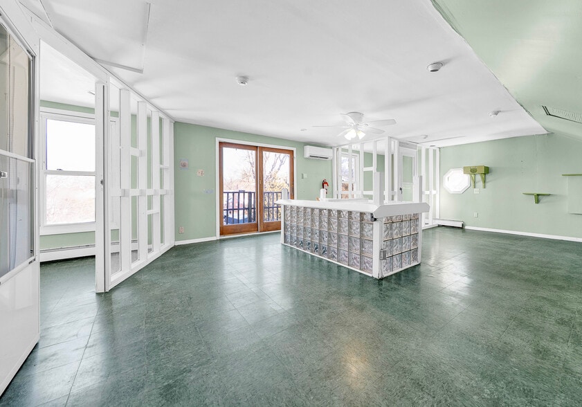 More Photos Of 317 W Johnson Hwy, Norristown Office Residential For Sale