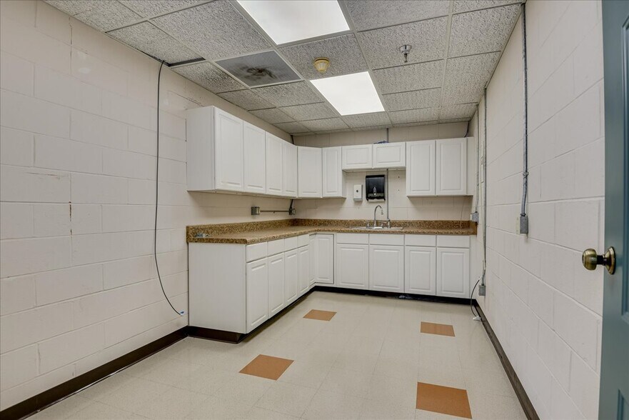 More Photos Of 1080 Silver Bluff Rd, Aiken Medical For Lease