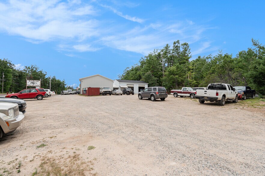 More Photos Of 5557 N Red Oak Rd, Lewiston Specialty For Sale