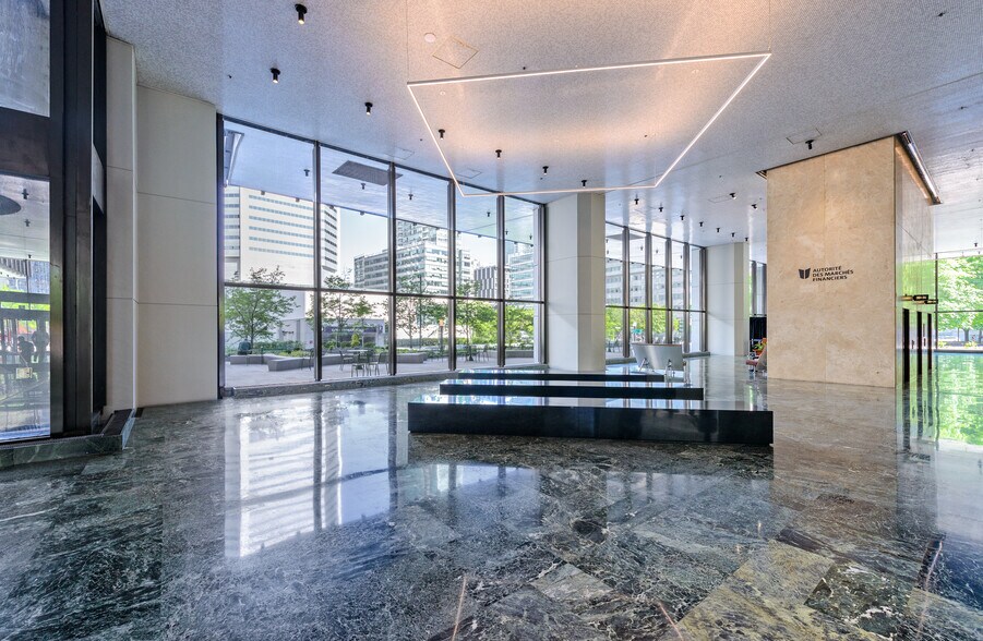 More Photos Of 800 Rue Du Square-Victoria, Montréal Office For Lease
