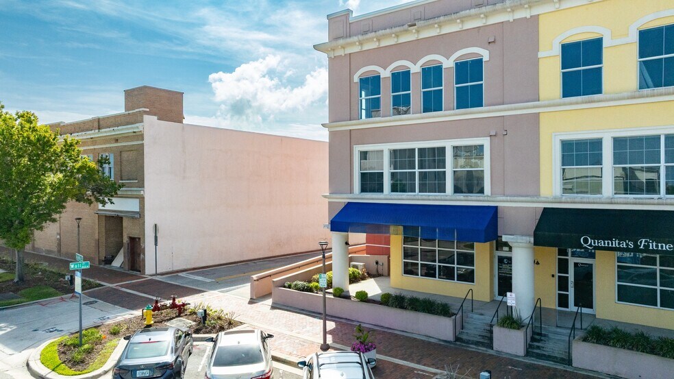 More Photos Of 111 Magnolia Ave, Daytona Beach Office For Sale