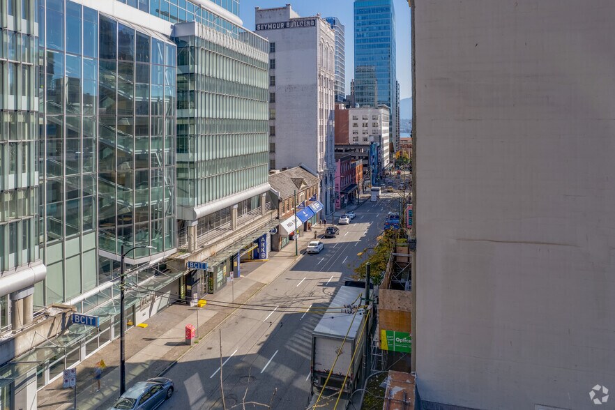 More Photos Of 541-547 Seymour St, Vancouver Storefront Retail Office For Lease