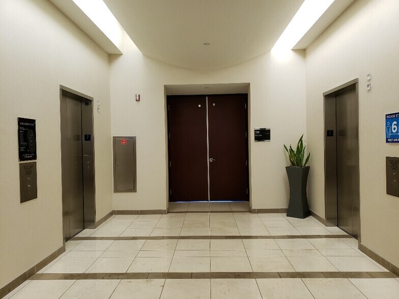 More Photos Of 3633 Inland Empire Blvd, Ontario Office For Lease