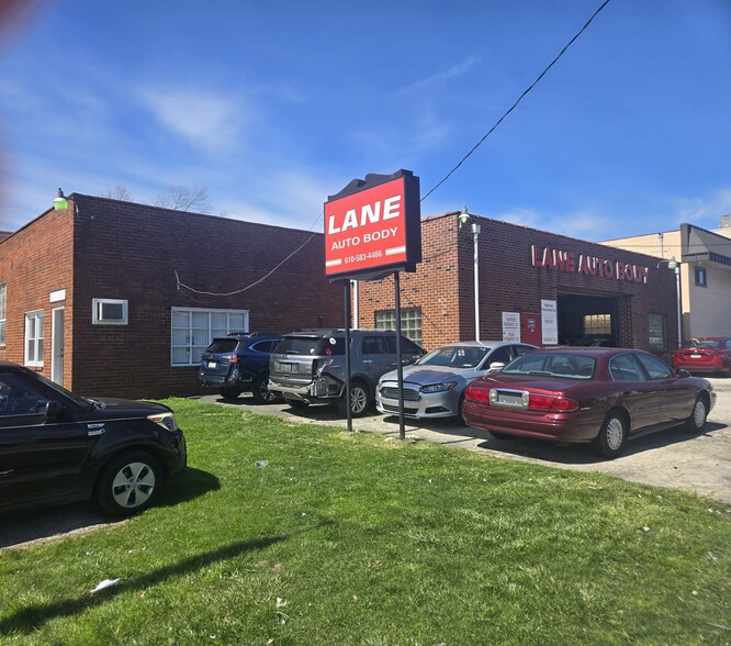 Primary Photo Of 300 W Oak Ln, Glenolden Auto Repair For Sale