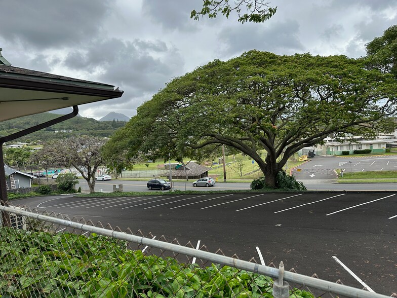 More Photos Of 1425 Keolu Dr, Kailua Religious Facility For Lease