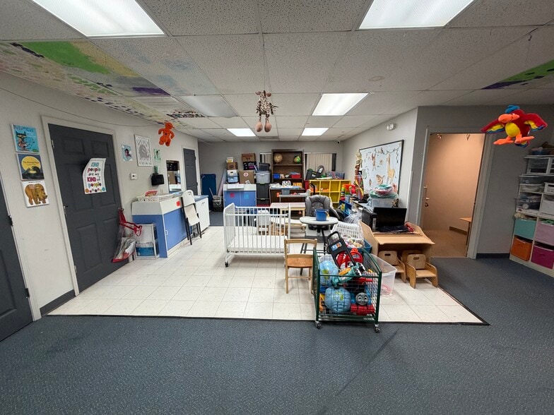 More Photos Of 4168 S Main St, Acworth Daycare Center For Sale