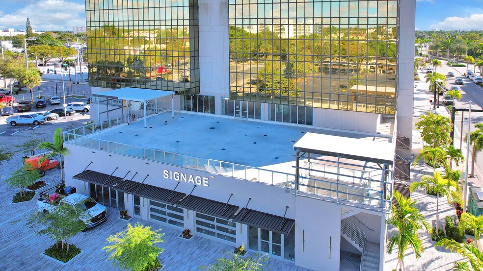 More Photos Of 1909 Tyler St, Hollywood Office For Lease