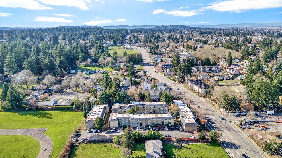 More Photos Of 17014-17062 NE Halsey St, Portland Apartments For Sale