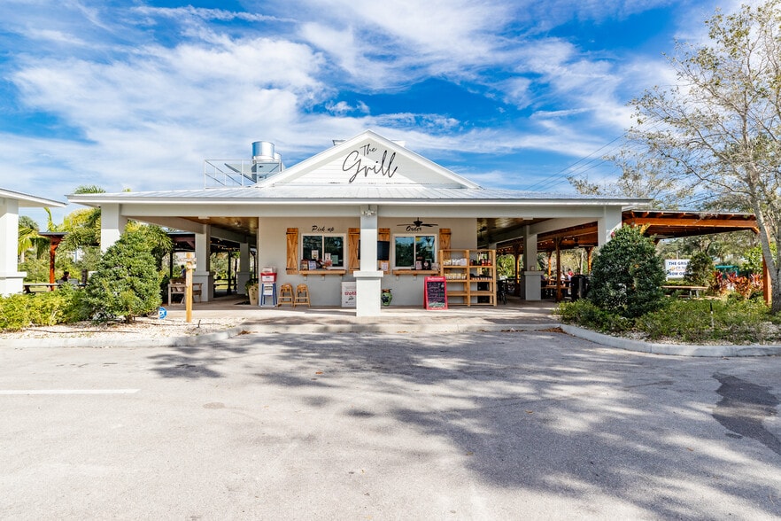 Primary Photo Of 3700 9th St SW, Vero Beach Restaurant For Sale