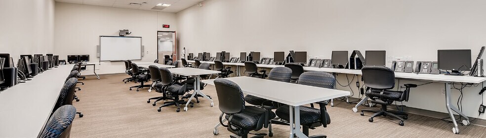 More Photos Of 995 W 122nd Ave, Westminster Flex For Lease