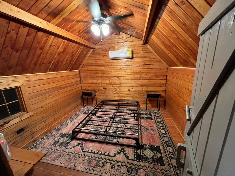 More Photos Of 348 S Main St, Monticello Trailer Camper Park For Sale