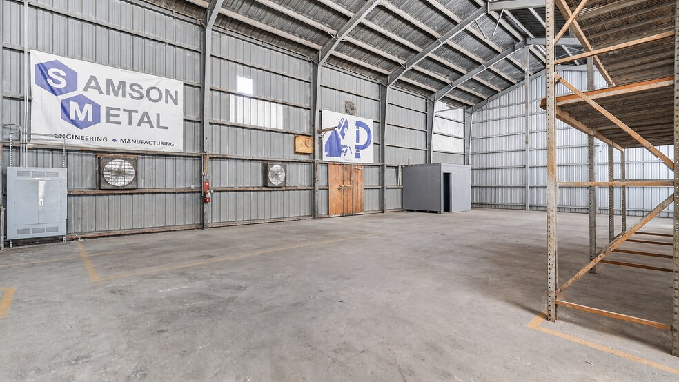 More Photos Of 3145 US Highway 92 E, Lakeland Warehouse For Lease