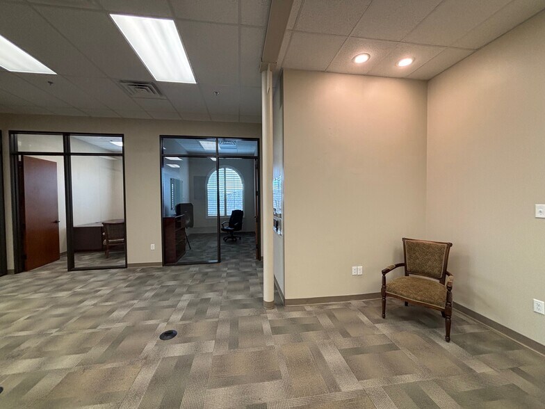 More Photos Of 7709 San Jacinto Pl, Plano Office For Sale