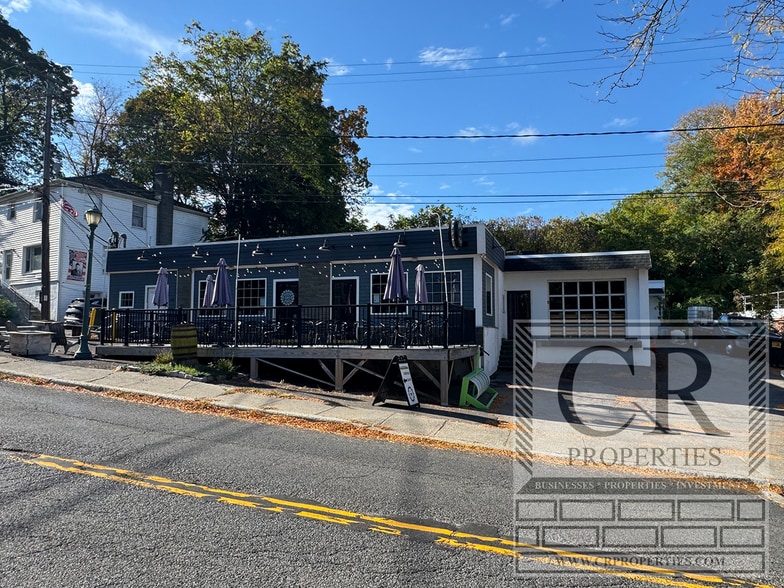 More Photos Of 17 Milton Ave, Highland Warehouse For Sale