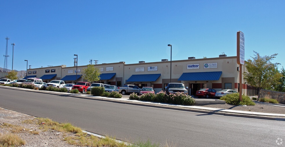More Photos Of 200 E Sunset Rd, El Paso Light Distribution For Lease