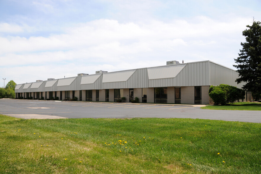 Primary Photo Of 3901-3913 Varsity Dr, Ann Arbor Warehouse For Lease