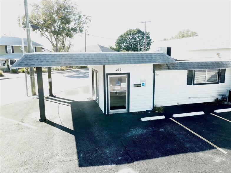 More Photos Of 212 Main St, Auburndale Flex For Sale