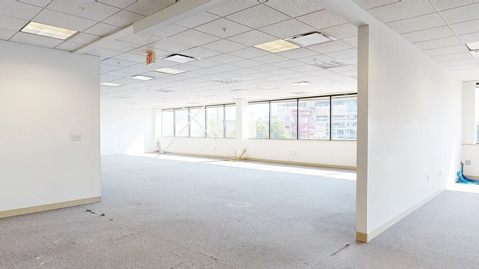 Primary Photo Of 5-11 Drydock Ave, Boston Office For Lease