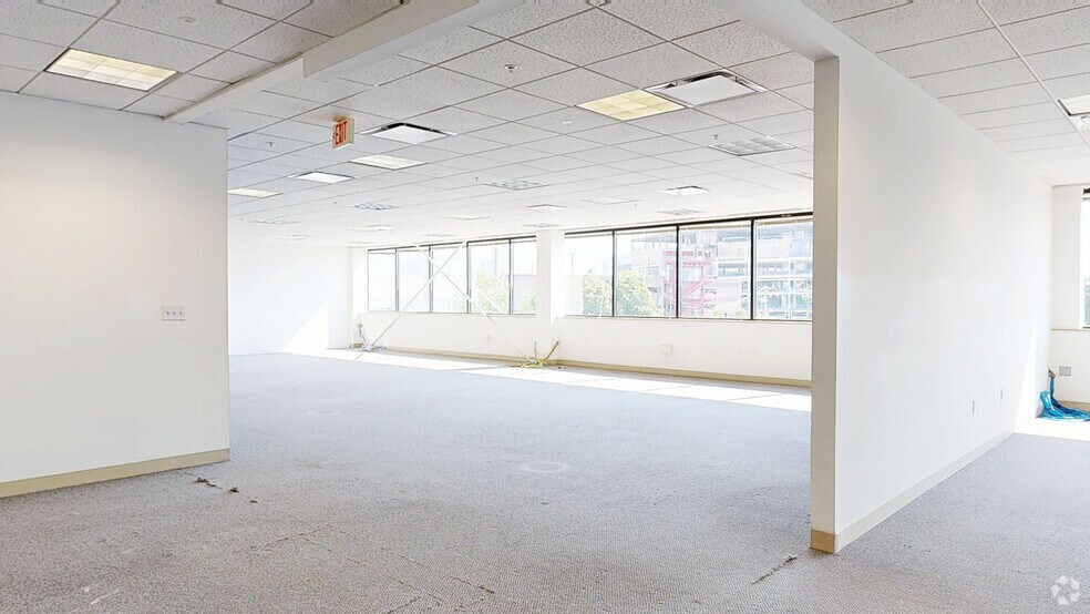 Primary Photo Of 5-11 Drydock Ave, Boston Office For Lease