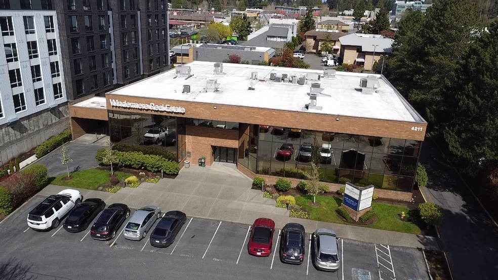 More Photos Of 4211 Alderwood Mall Blvd, Lynnwood Office For Lease