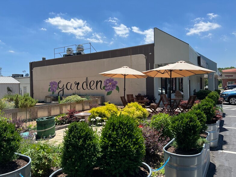 More Photos Of 4318-4336 George Washington Mem Hwy, Yorktown Unknown For Lease