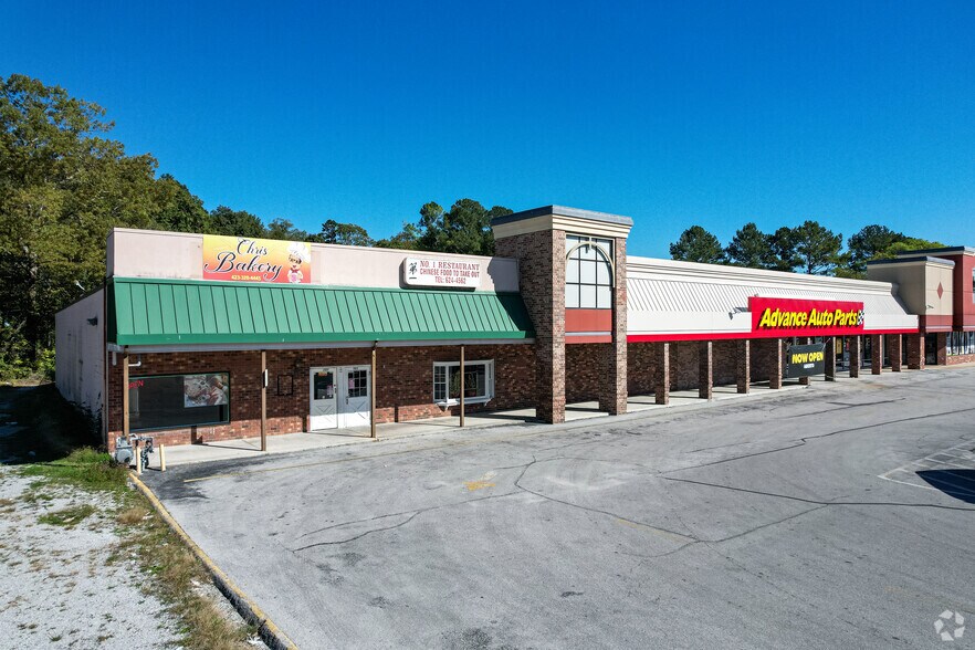 More Photos Of 4011 Brainerd Rd, Chattanooga General Retail For Lease