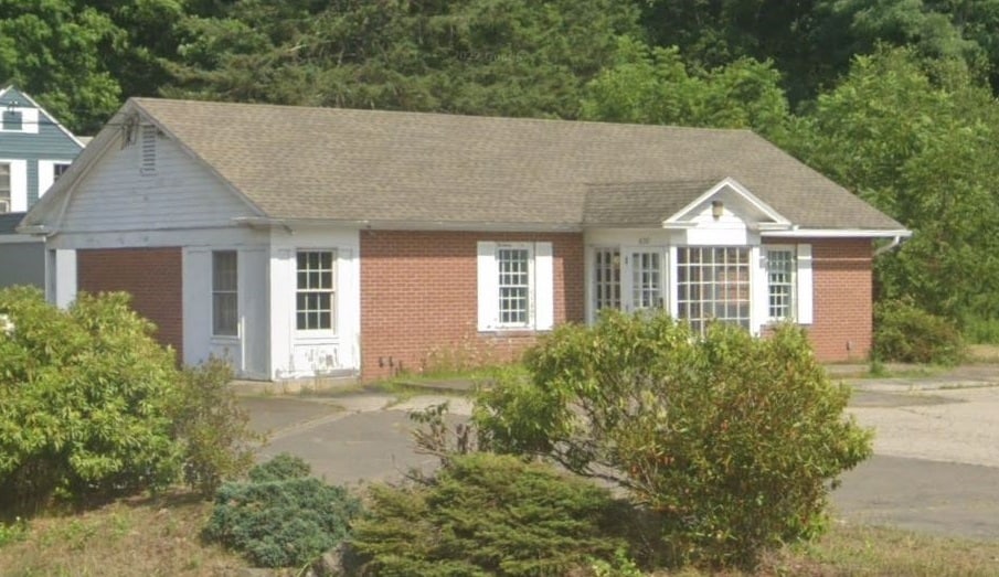 More Photos Of 650 Middle Tpke, Storrs Mansfield Freestanding For Lease