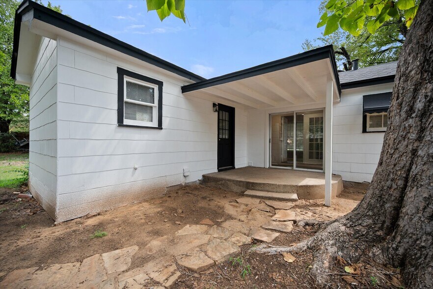 More Photos Of 3837 Earl St, Fort Worth Multifamily For Sale