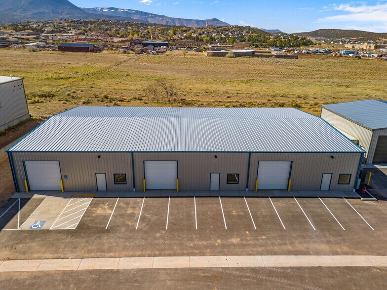 More Photos Of 2351 W 850 N, Cedar City Warehouse For Lease