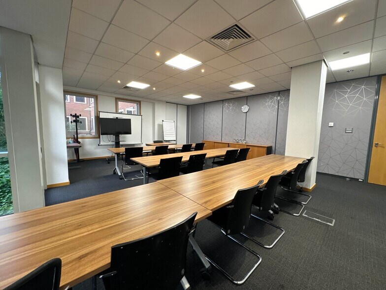 More Photos Of 450 Bath Rd, West Drayton Coworking Space