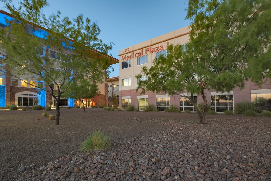 More Photos Of 3270 Joe Battle Blvd, El Paso Medical For Lease