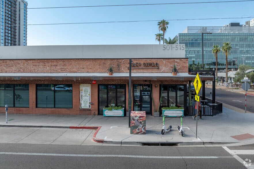 More Photos Of 925 N 5th St, Phoenix Restaurant For Lease