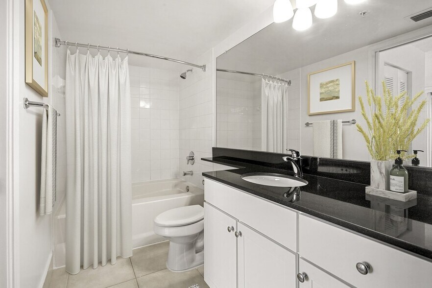 More Photos Of 353-383 Aragon Ave, Coral Gables Apartments For Lease