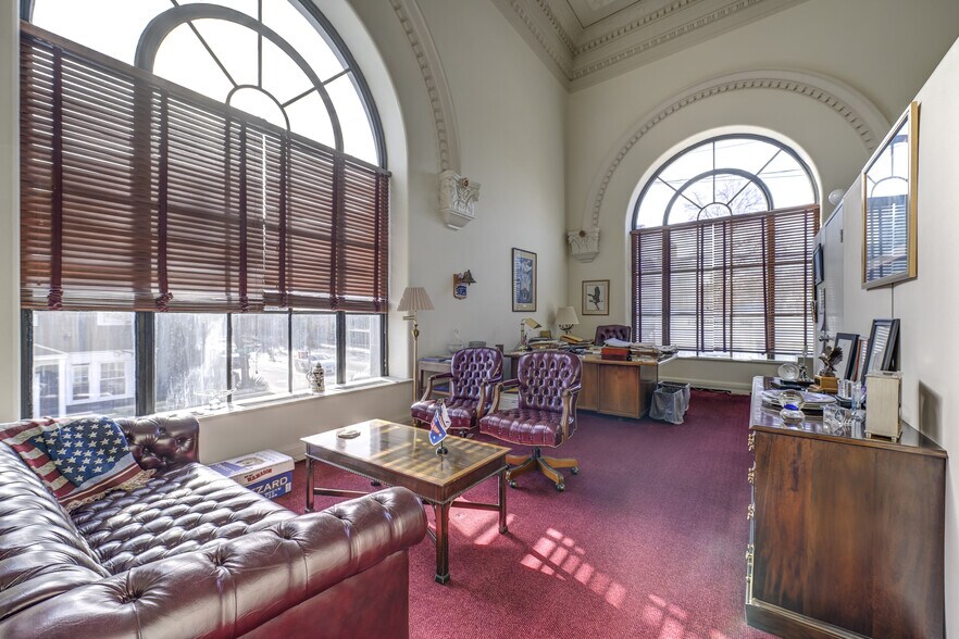 More Photos Of 145 Main St, Port Washington Office For Sale