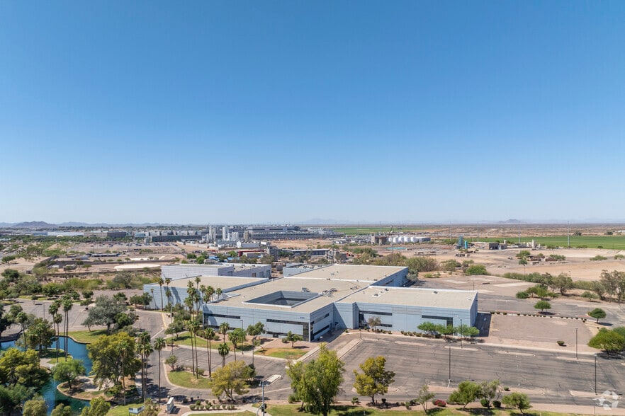 More Photos Of 3380 S Price Rd, Chandler Light Manufacturing For Lease