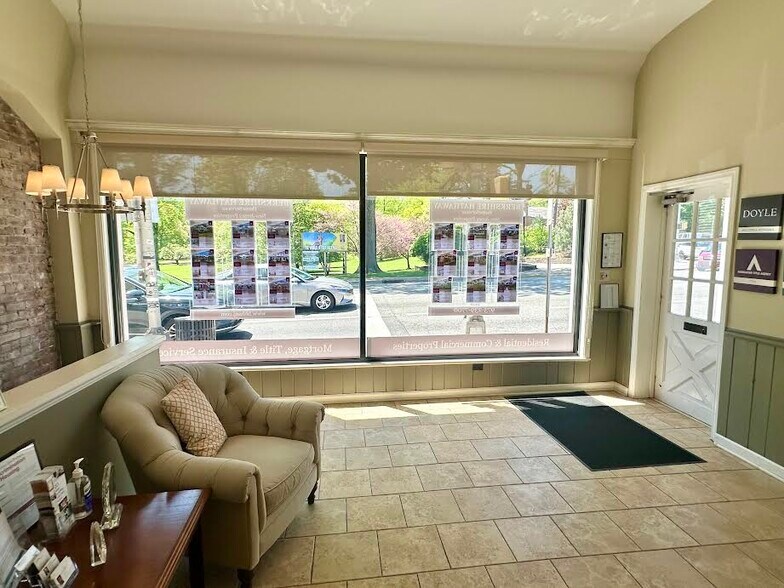 More Photos Of 528-538 Bloomfield Ave, Verona Storefront For Lease