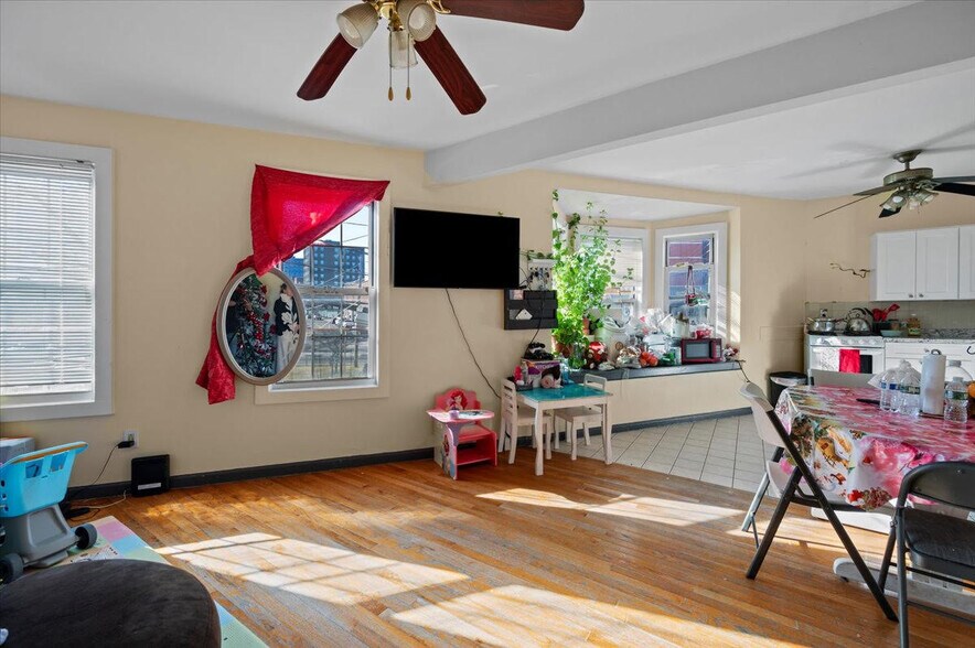 More Photos Of 137-139 Willett Ave, Port Chester Apartments For Sale
