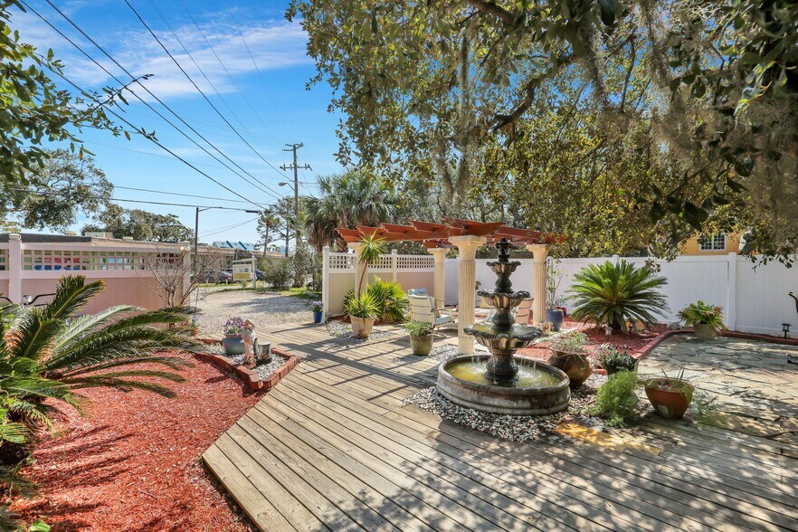 More Photos Of 24 Van Horne Ave, Tybee Island Hospitality For Sale