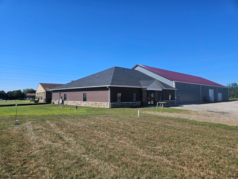 More Photos Of 1607 Reed rd, Pennington Flex For Lease