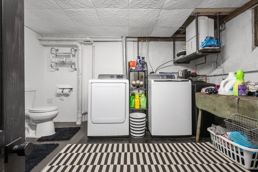 More Photos Of 12 State Rt 23 N, Hamburg Specialty For Sale