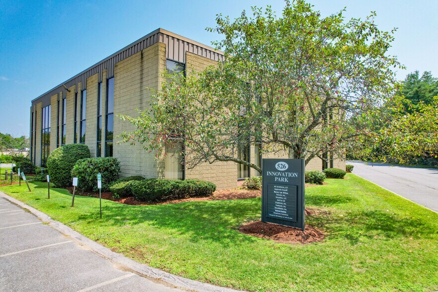 More Photos Of 526 Boston Post Rd, Wayland Office For Lease