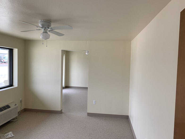 More Photos Of 7940 Rodeo Trl, Mansfield Unknown For Lease