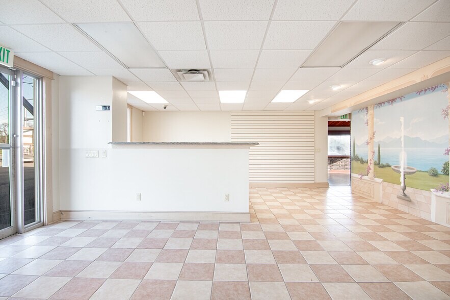 More Photos Of 500 N Pike Rd, Sarver Office Residential For Sale