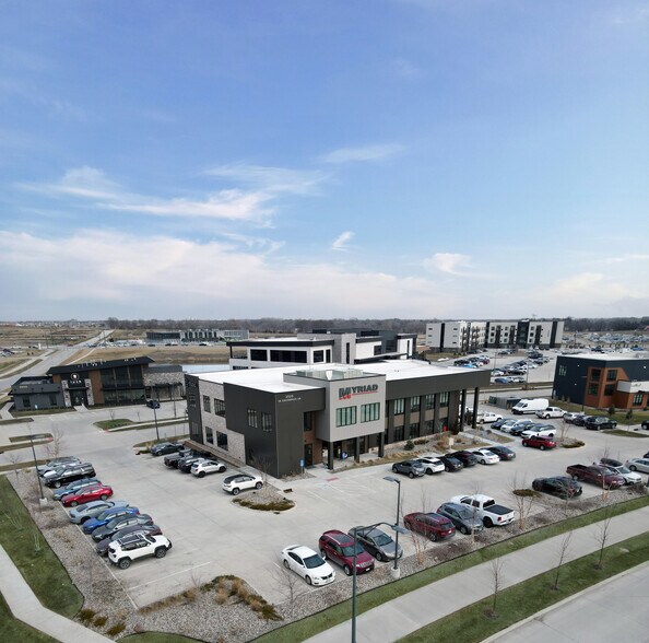 More Photos Of 2520 SE Encompass Dr, Waukee Office For Lease