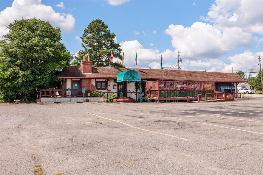 More Photos Of 3044 Deans Bridge Rd, Augusta Restaurant For Sale