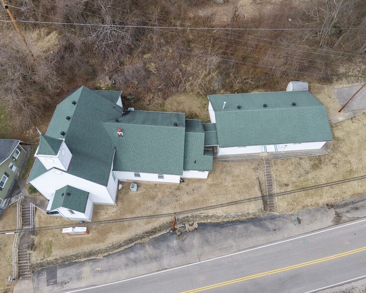 More Photos Of 689 County Road 3, Chesapeake Specialty For Sale